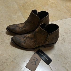 Liberty Black leather sole 2 side zipper booties